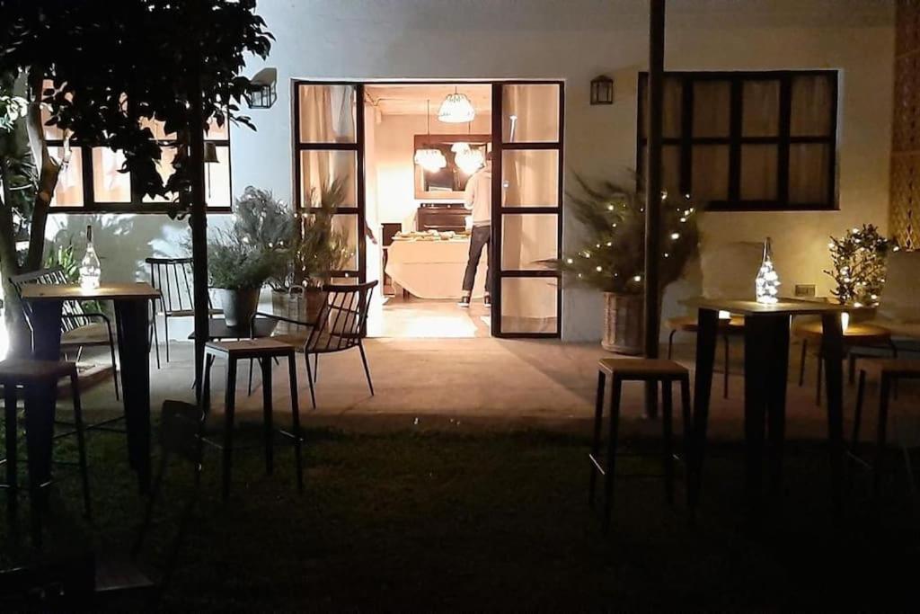 Вилла La Casa Del Jardin Канделеда Экстерьер фото